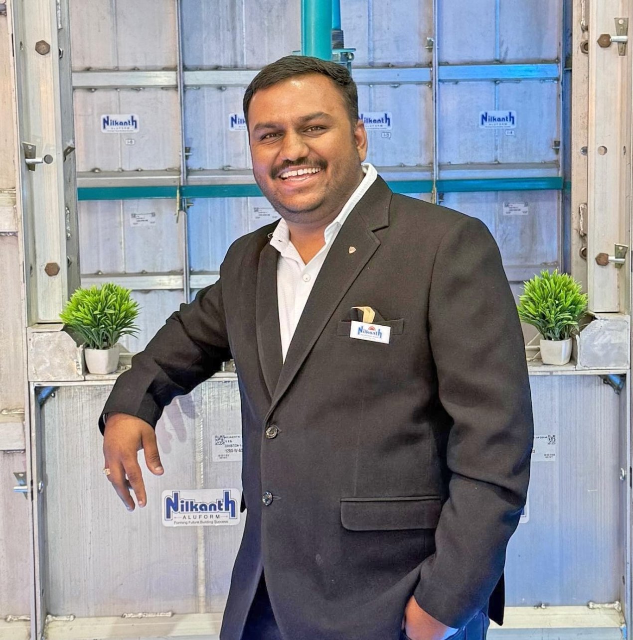 NILKANTH ENGINEERING WORKS India’s Engineering Powerhouse in Concrete Batching Technology