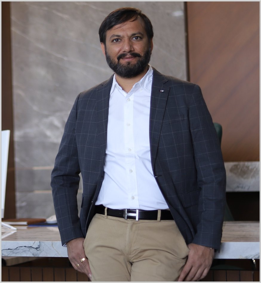 Venus Drives Innovation with Self-Loading Mixers for Modern Job Sites